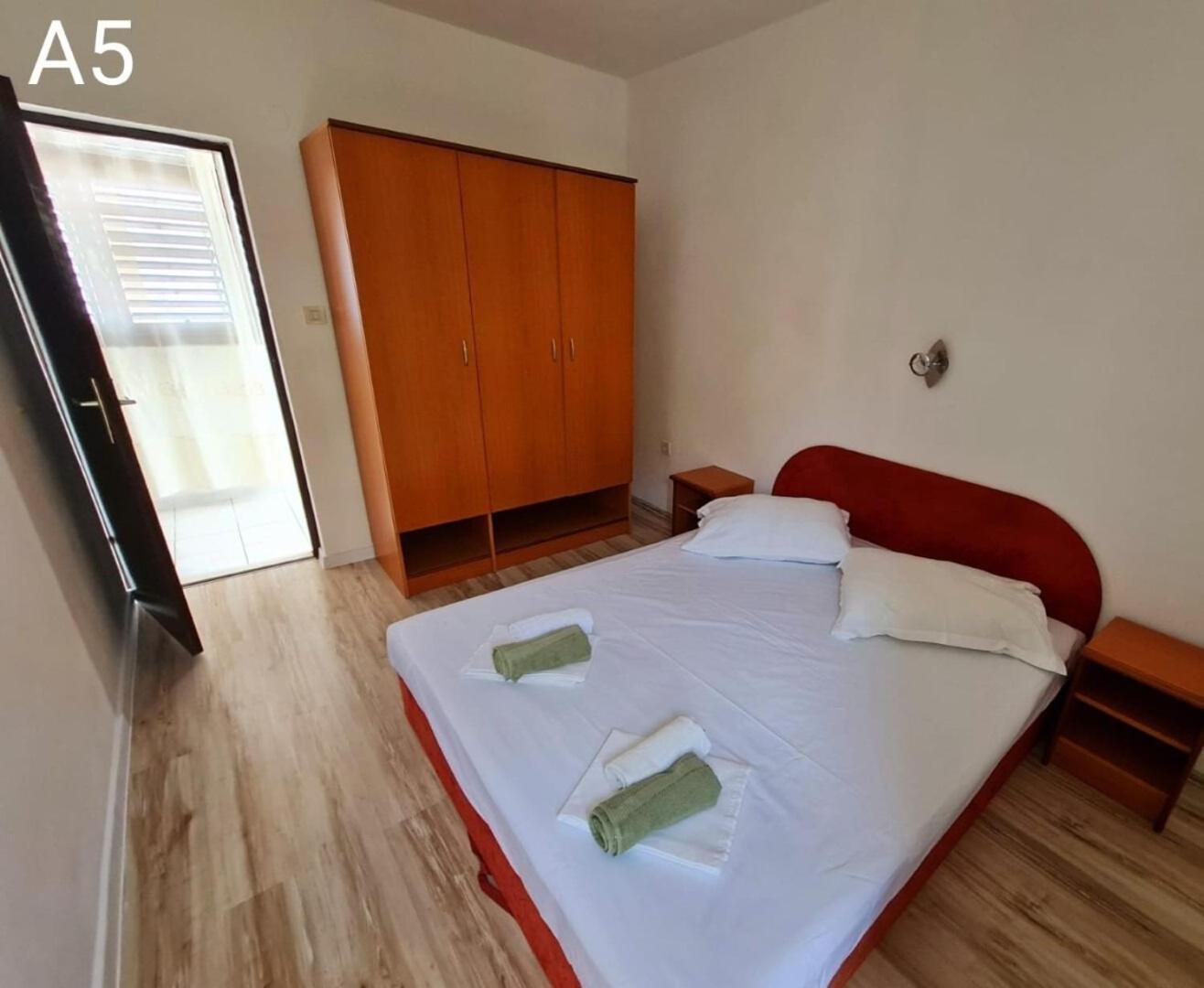Apartments More Živogošće 外观 照片