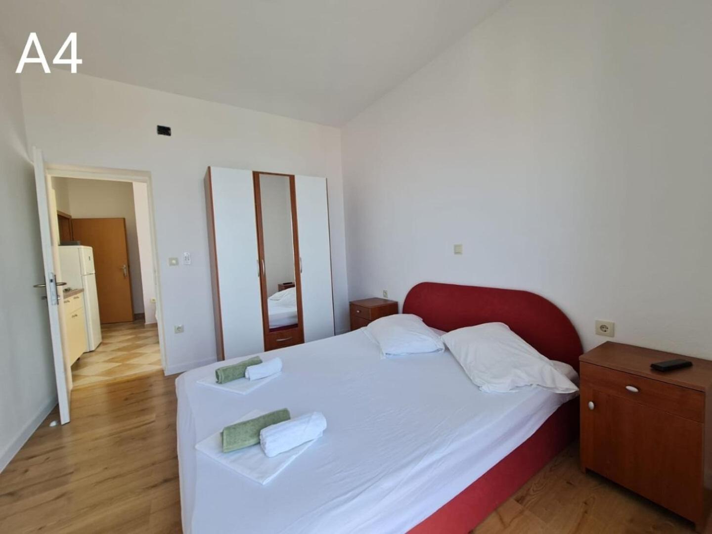 Apartments More Živogošće 外观 照片