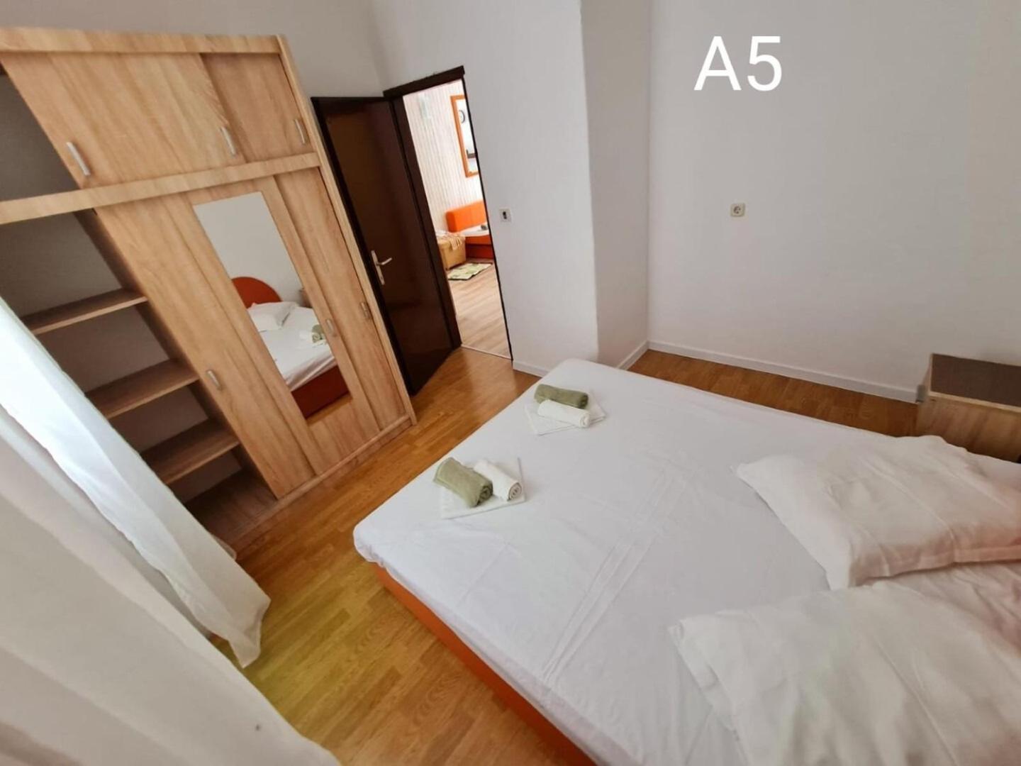 Apartments More Živogošće 外观 照片