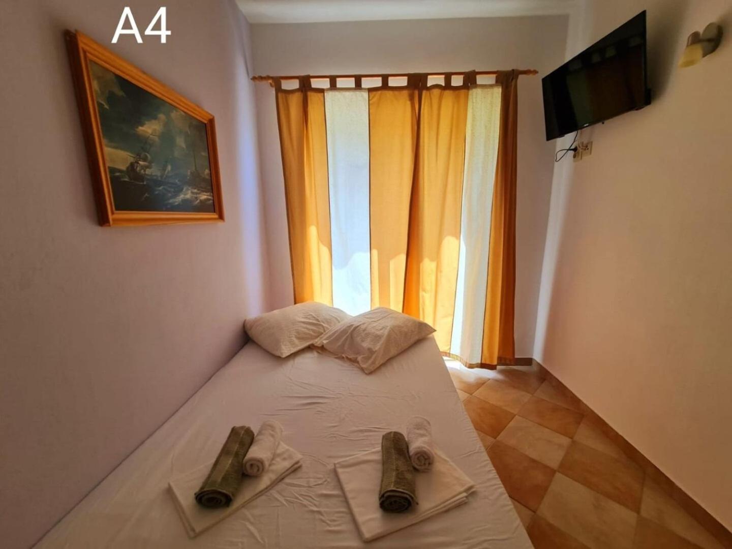 Apartments More Živogošće 外观 照片